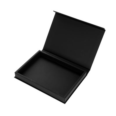 Rigid Boxes vs Magnetic Closure Boxes